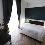 Mediterraneo Luxury A Via Toledo, Super Napoli