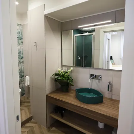 Mediterraneo Luxury A Via Toledo, Super Apartment Neapel
