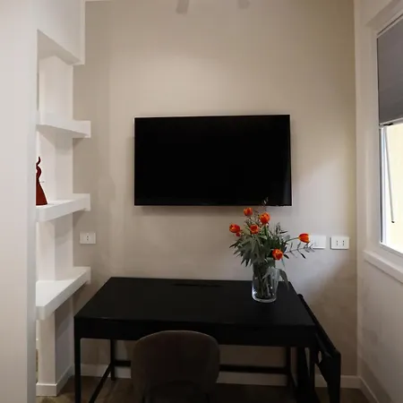 Mediterraneo Luxury A Via Toledo, Super Apartment Neapel