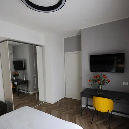 Mediterraneo Luxury A Via Toledo, Super Neapel