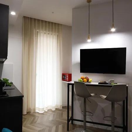 Mediterraneo Luxury A Via Toledo, Super Neapel