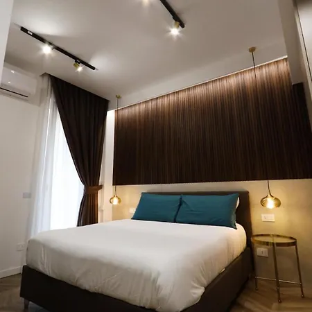 Apartment Mediterraneo Luxury A Via Toledo, Super Neapel