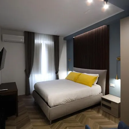 Mediterraneo Luxury A Via Toledo, Super Apartment *