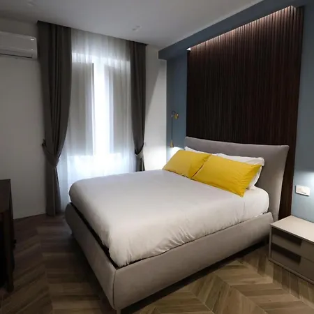 Apartment Mediterraneo Luxury A Via Toledo, Super Neapel