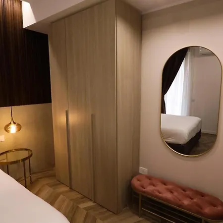 Apartment Mediterraneo Luxury A Via Toledo, Super Neapel