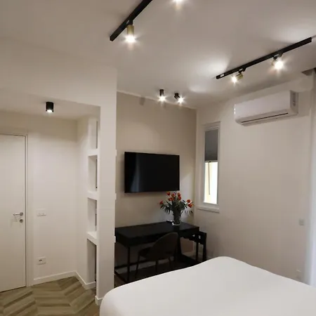 Mediterraneo Luxury A Via Toledo, Super Apartment Neapel
