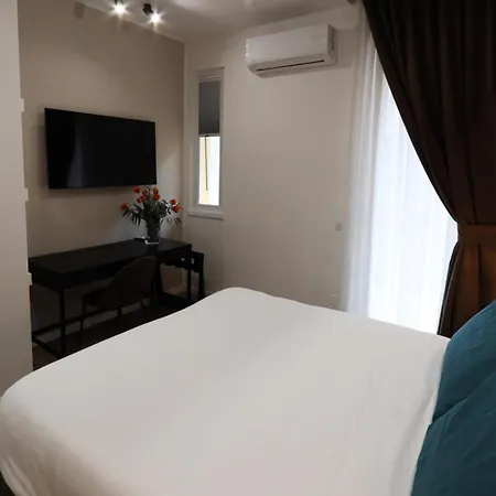 Apartment Mediterraneo Luxury A Via Toledo, Super Neapel