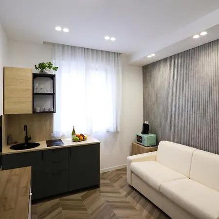 Apartment Mediterraneo Luxury A Via Toledo, Super *