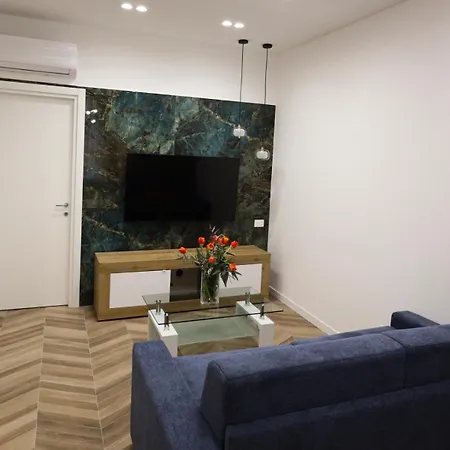 Mediterraneo Luxury A Via Toledo, Super Neapel